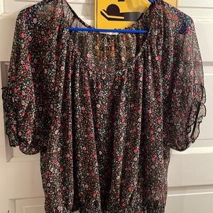 Flower short sleeve shirt